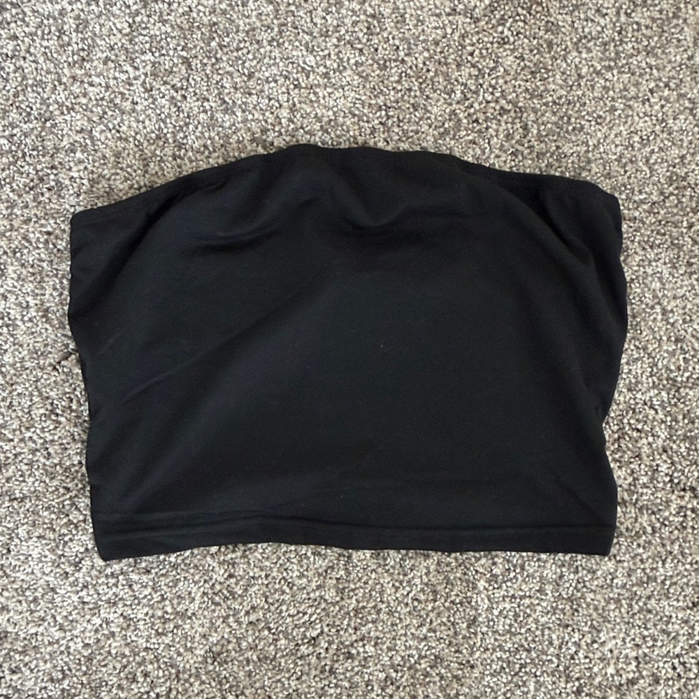Black women’s crop top